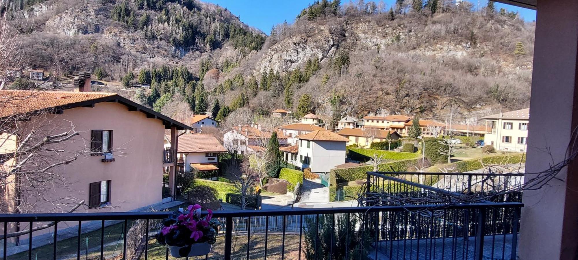 Casa Alberto - Appartamento Zona Bellagio Magreglio Exterior foto